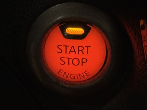 Used 2019 Nissan Sentra SR FWD image 15