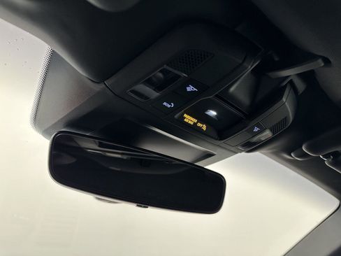 Certified 2023 Porsche 911 Carrera 4S AWD/4WD image 34