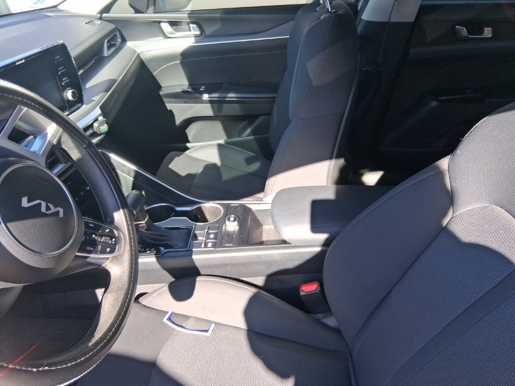 Certified 2023 Kia K5 LXS FWD image 14