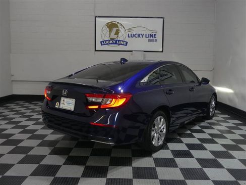 Used 2019 Honda Accord LX image 10