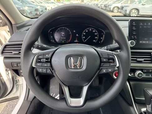 Certified 2022 Honda Accord LX image 18