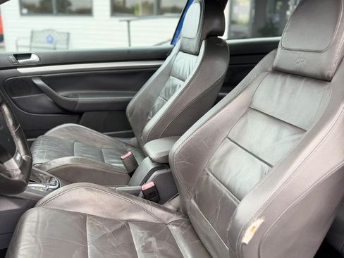 Used 2008 Volkswagen R32 AWD/4WD image 12