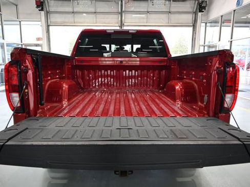 Used 2021 GMC Sierra 1500 Elevation w/ Preferred Package image 8