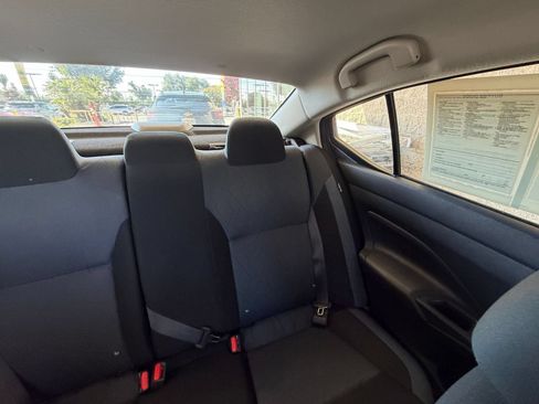 Used 2025 Nissan Versa SV FWD image 35