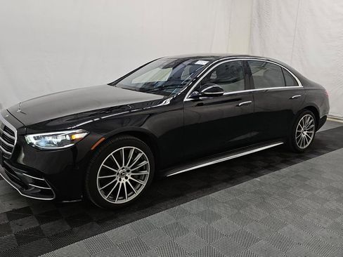 Used 2022 Mercedes-Benz S 500 4MATIC w/ AMG Line Package image 1