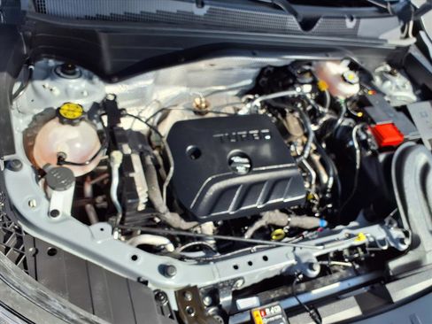 Used 2023 Chevrolet TrailBlazer RS w/ Sun and Liftgate Package image 36