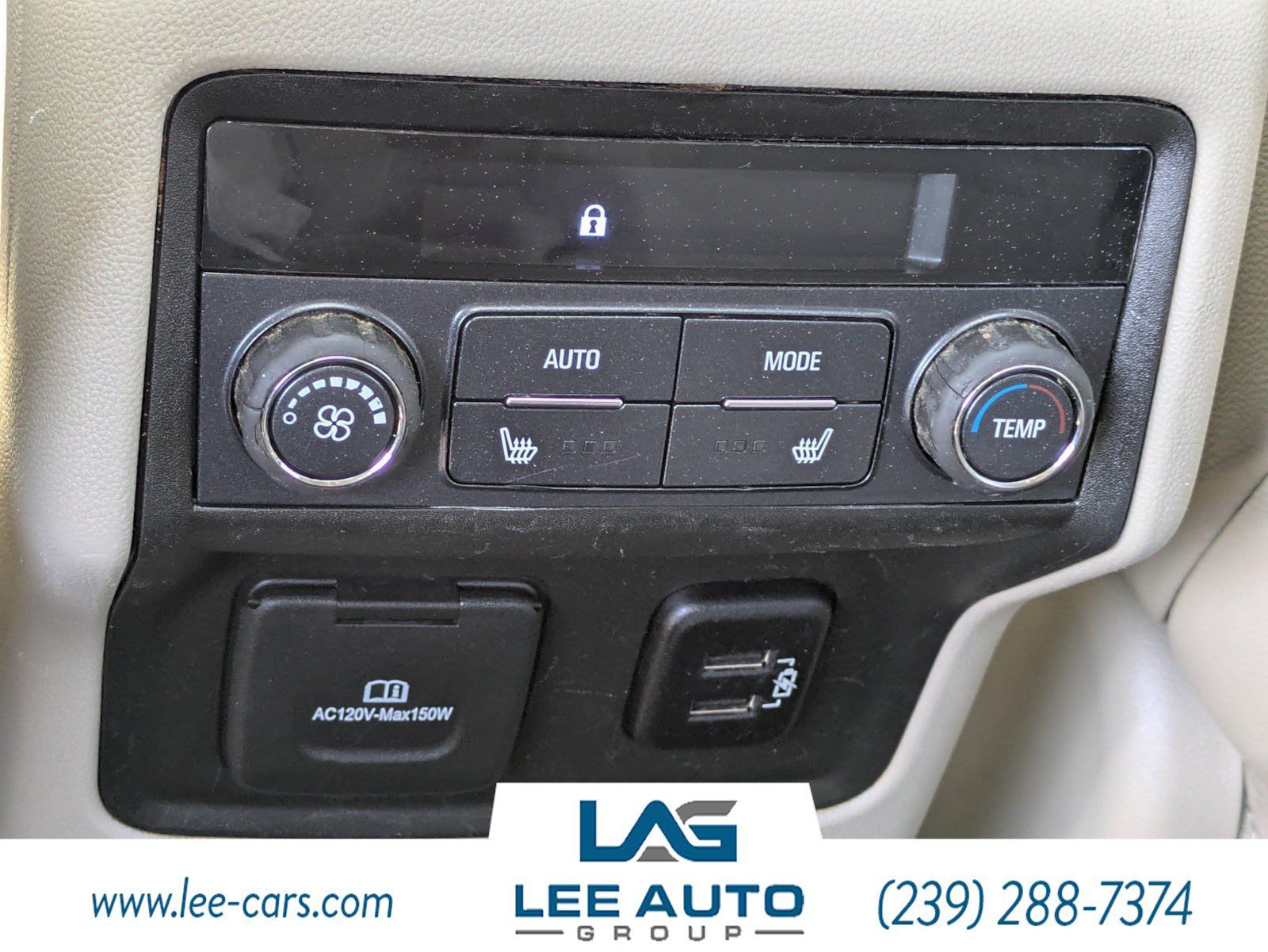 Used 2017 GMC Acadia Denali w/ Technology Package FWD image 19