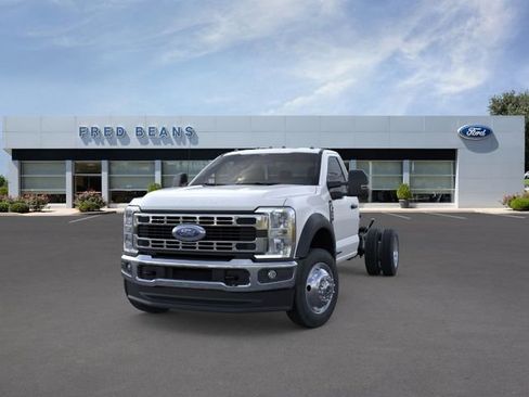 New 2026 Ford F550 4x4 Regular Cab Super Duty image 3