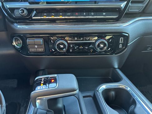 Used 2025 Chevrolet Silverado 1500 RST w/ Dark Appearance Package image 11