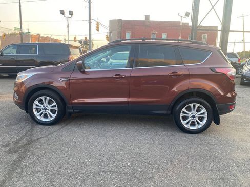 Used 2018 Ford Escape SEL AWD/4WD image 16