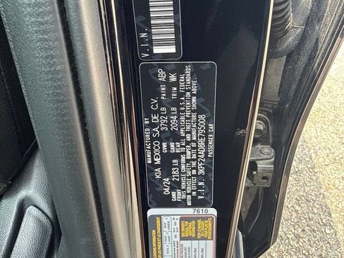 Used 2024 Kia Forte LXS w/ LXS Technology Package FWD image 27