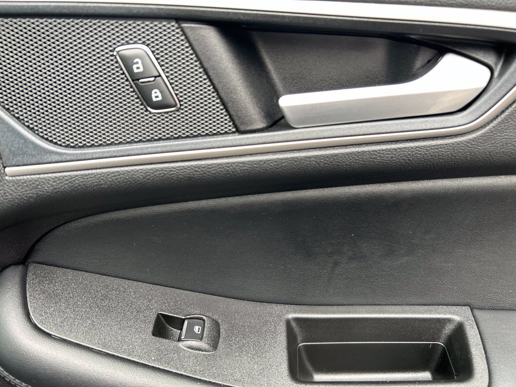 Used 2021 Ford Edge SEL w/ Convenience Package FWD image 29
