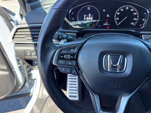 Used 2022 Honda Accord Sport image 17