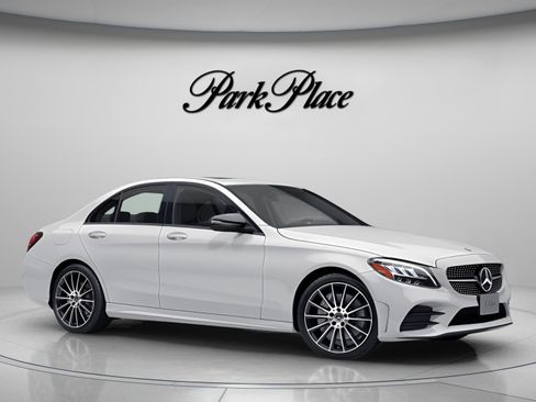 Used 2019 Mercedes-Benz C 300 Sedan image 30