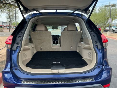 Used 2018 Nissan Rogue SV FWD image 31