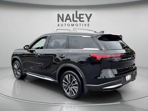 Certified 2026 INFINITI QX60 Luxe w/ Cargo Package FWD image 3
