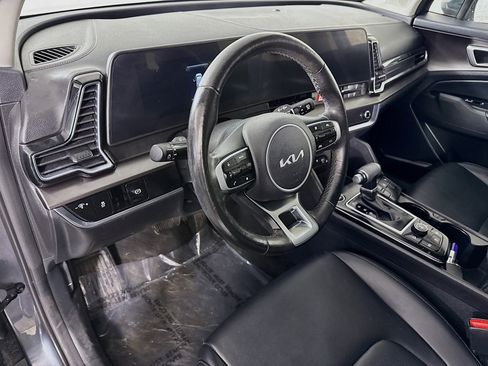 Used 2023 Kia Sportage EX image 23