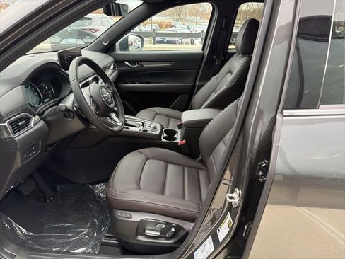 New 2025 MAZDA CX-5 Signature image 9