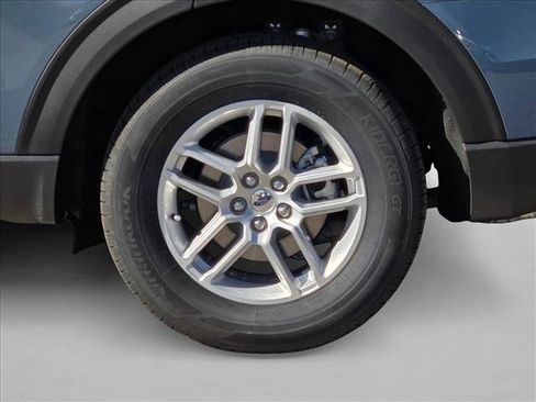 New 2026 Ford Explorer Active image 9