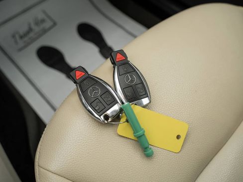 Used 2015 Mercedes-Benz GLA 250 4MATIC image 27