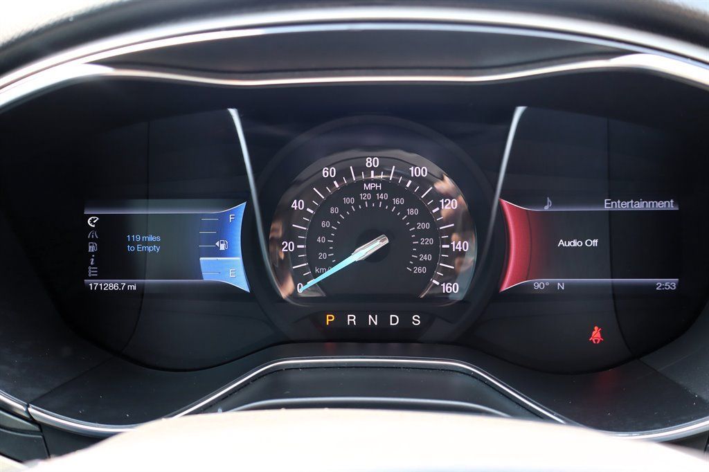 Used 2013 Ford Fusion SE FWD image 21