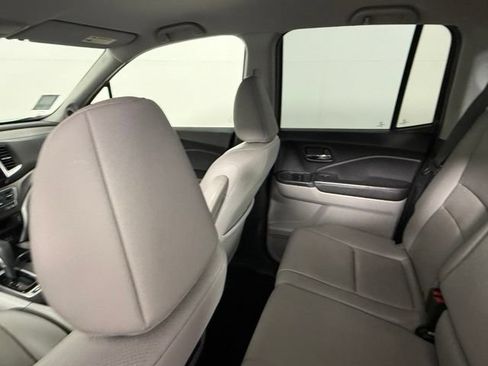 Used 2017 Honda Ridgeline RTL-T image 34