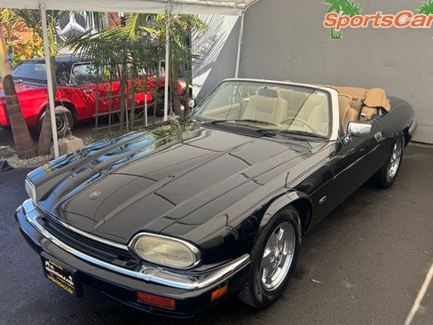 Used 1996 Jaguar XJS 4.0 Convertible RWD image 4