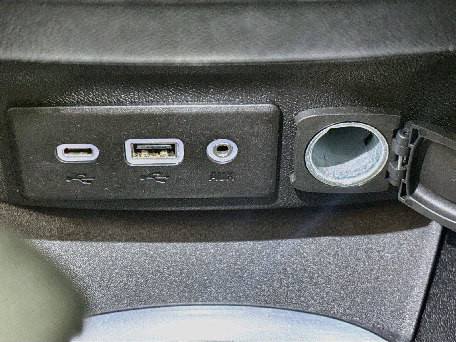 Used 2025 Chevrolet Malibu LT FWD image 21