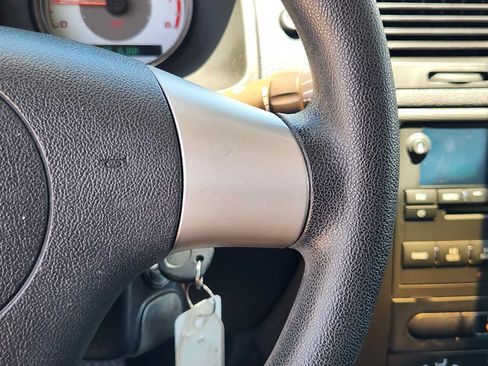 Used 2007 Pontiac G5 FWD image 25