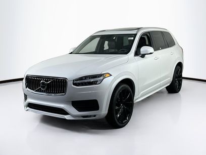 Used 2022 Volvo XC90 T6 Momentum w/ Advanced Package