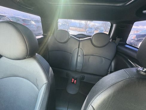 Used 2010 MINI Cooper S image 11