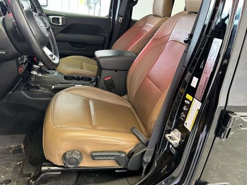 Used 2022 Jeep Gladiator Rubicon AWD/4WD image 20