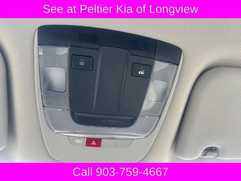 Used 2025 Kia Sorento S FWD image 18