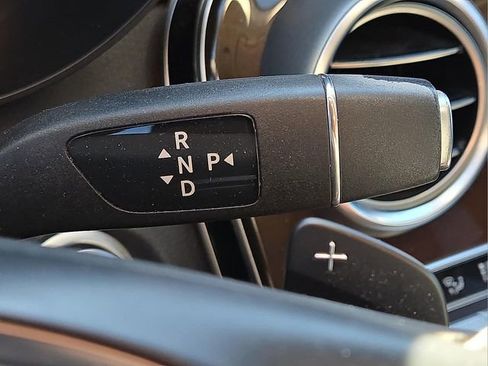 Used 2017 Mercedes-Benz GLC 300 4MATIC Coupe image 29