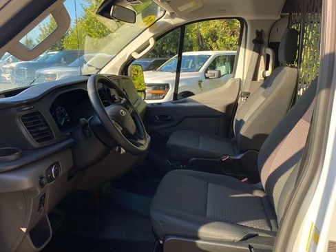 Used 2025 Ford Transit 250 Low Roof w/ Exterior Upgrade Package RWD image 8
