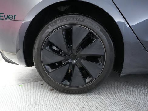 Used 2025 Tesla Model 3 RWD image 22