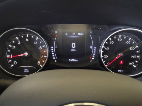 Used 2018 Jeep Compass Latitude AWD/4WD image 23