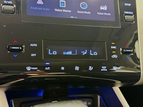 Used 2022 Hyundai Tucson SEL w/ Convenience Package FWD image 17