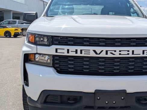 Used 2022 Chevrolet Silverado 1500 Custom RWD image 10