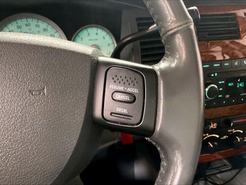 Used 2009 Dodge Durango SLT image 21