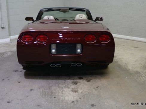 Used 2003 Chevrolet Corvette Convertible w/ Preferred Equipment Group1 RWD image 12