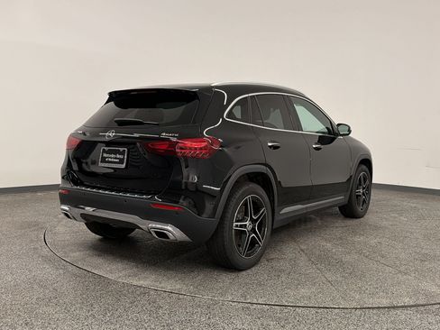 Certified 2026 Mercedes-Benz GLA 250 4MATIC image 9