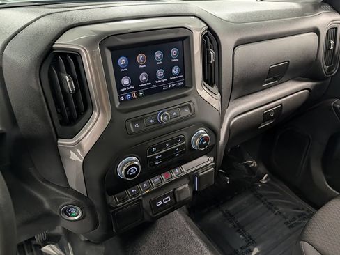 Used 2024 GMC Sierra 1500 Pro w/ Pro Value Package AWD/4WD image 13