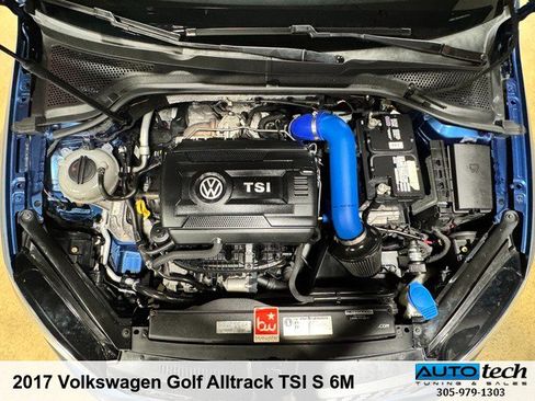 Used 2017 Volkswagen Golf Alltrack SE image 13