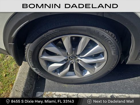 Used 2020 INFINITI QX50 Luxe w/ Navigation Package image 7