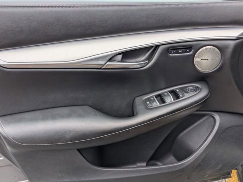Used 2019 INFINITI QX50 Essential w/ Premium Heat Package AWD/4WD image 8