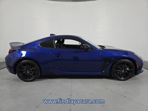 Used 2024 Toyota GR86 Premium RWD image 9