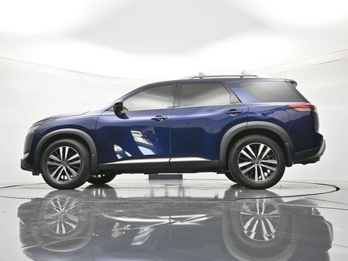 Certified 2024 Nissan Pathfinder Platinum AWD/4WD image 46