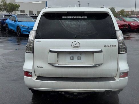 Used 2015 Lexus GX 460 w/ Comfort Package AWD/4WD image 3