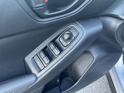 Used 2024 Subaru Crosstrek 2.0i Premium image 16